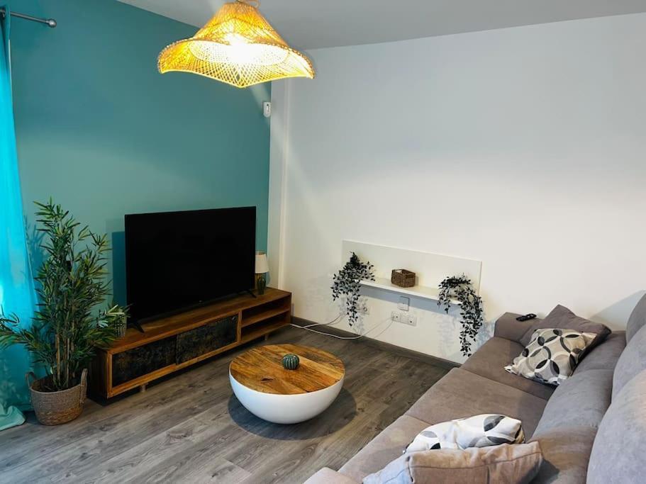 Casa Elodie - Sunny Apartment Коралео Екстериор снимка