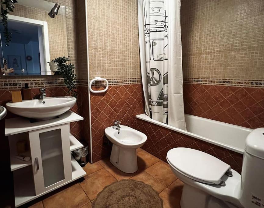 Casa Elodie - Sunny Apartment Коралео Екстериор снимка