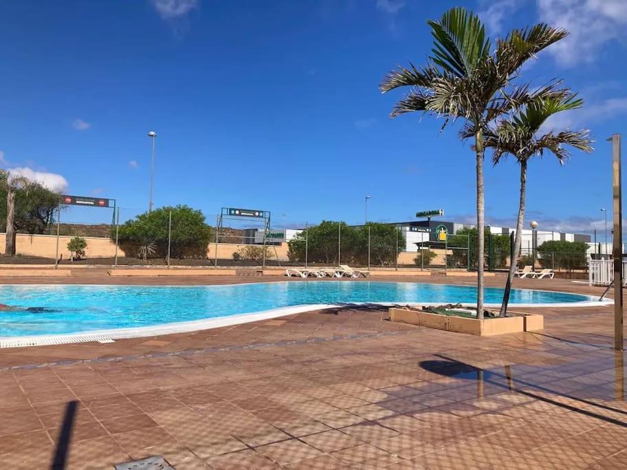 Casa Elodie - Sunny Apartment Коралео Екстериор снимка